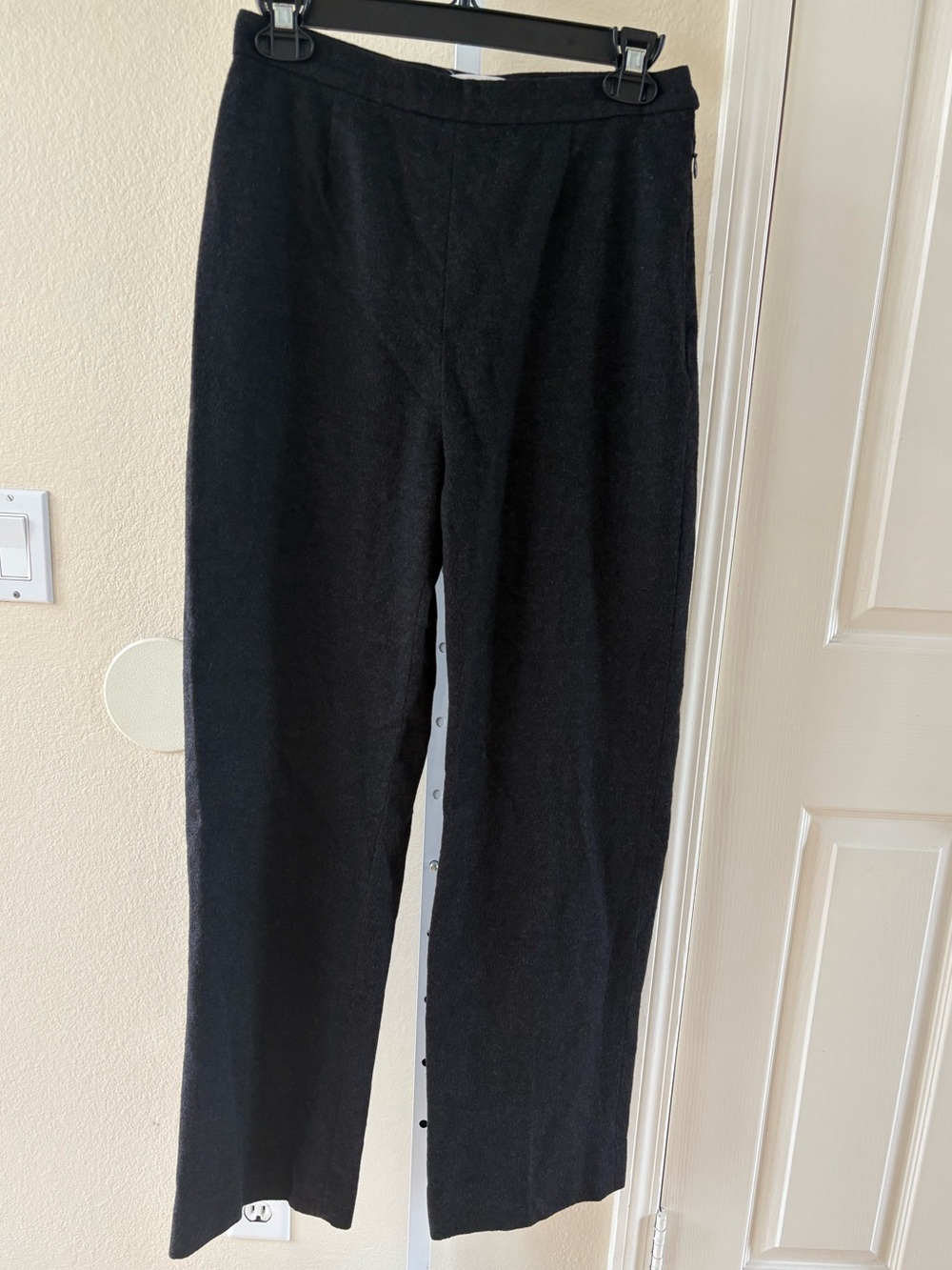 MaxMara Wool Straight Leg Trousers in Dark Grey - Size S